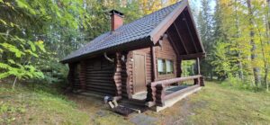 päämökki 1